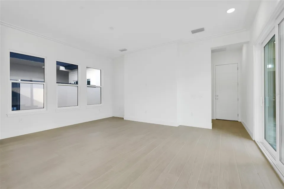 3044 KENSINGTON AVE, photo 22