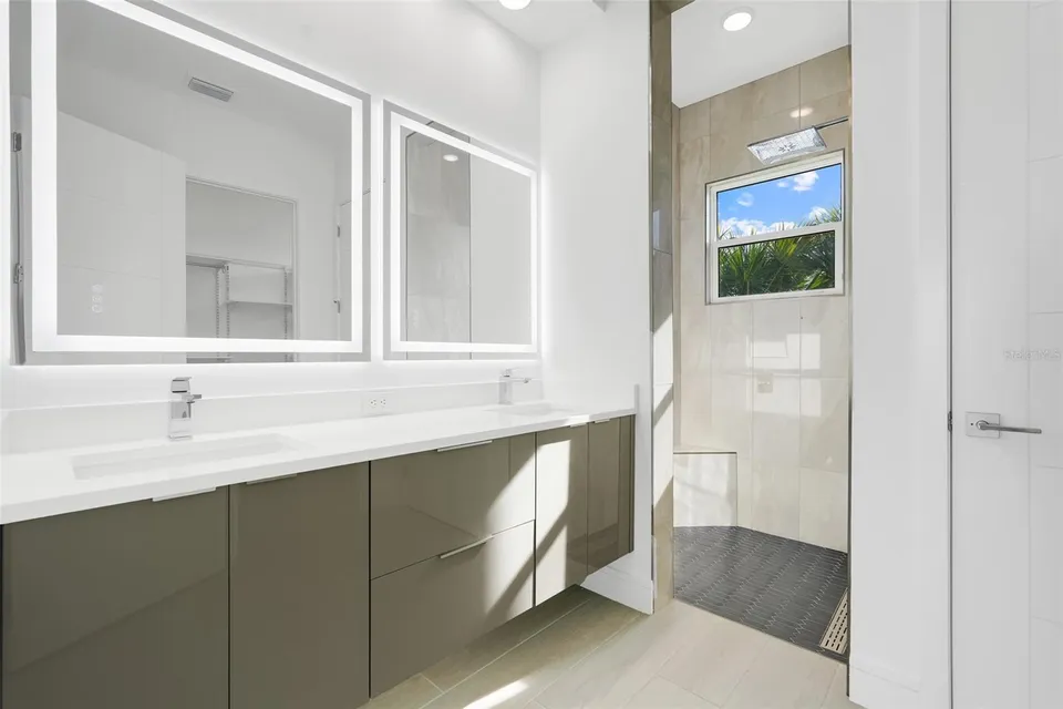 3044 KENSINGTON AVE, photo 29