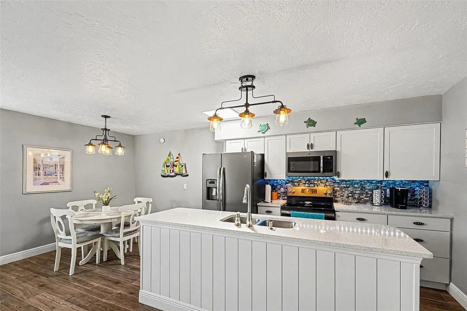 250 ROSERY RD NW #219, photo 13