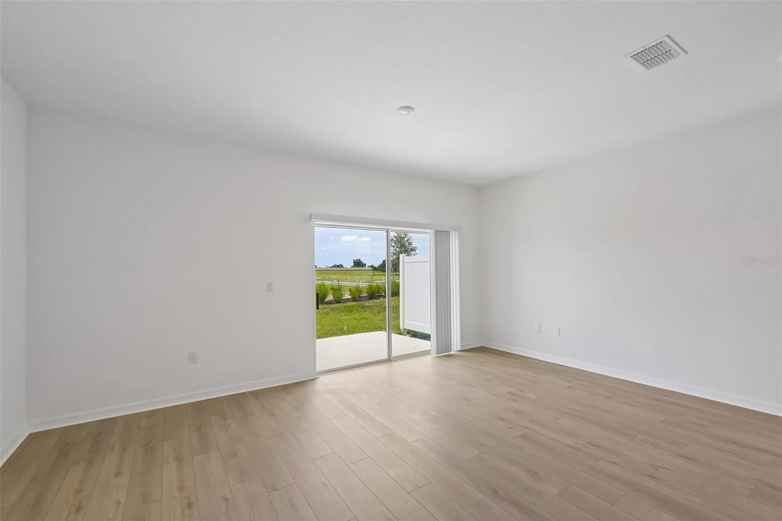 10754 ECLIPSE ST, photo 3