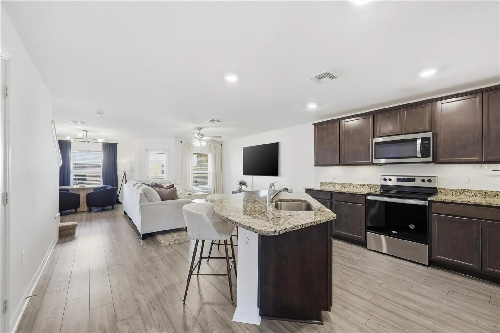 1675 WYNFORD CIR, photo 10