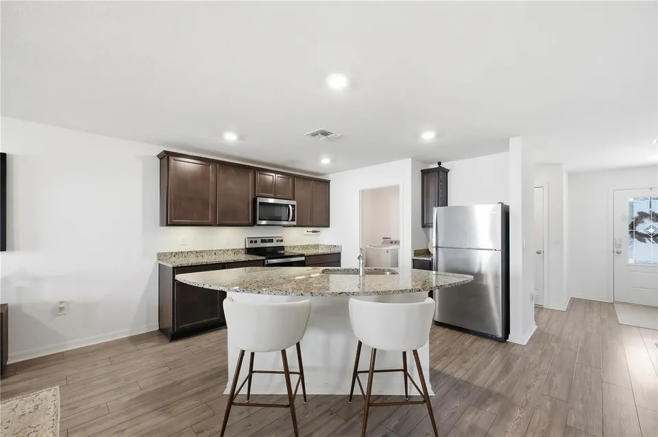 1675 WYNFORD CIR, photo 11