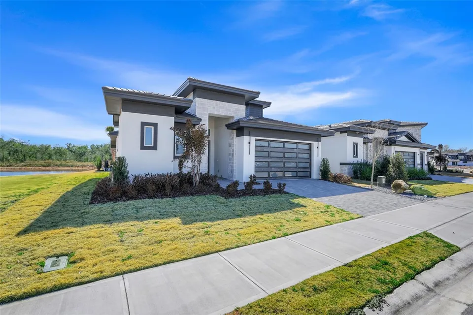 3060 KENSINGTON AVE, photo 3