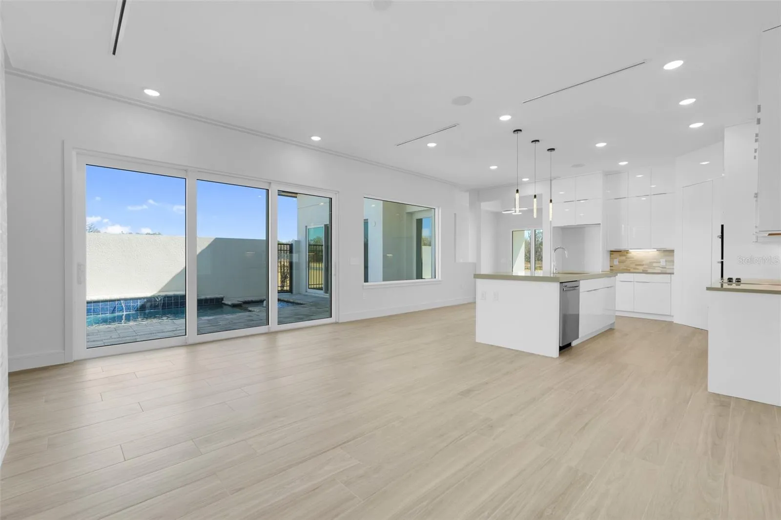 3060 KENSINGTON AVE, photo 10