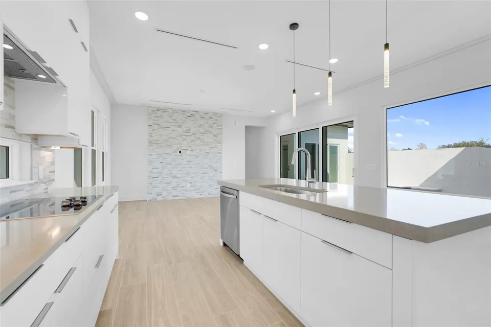 3060 KENSINGTON AVE, photo 15
