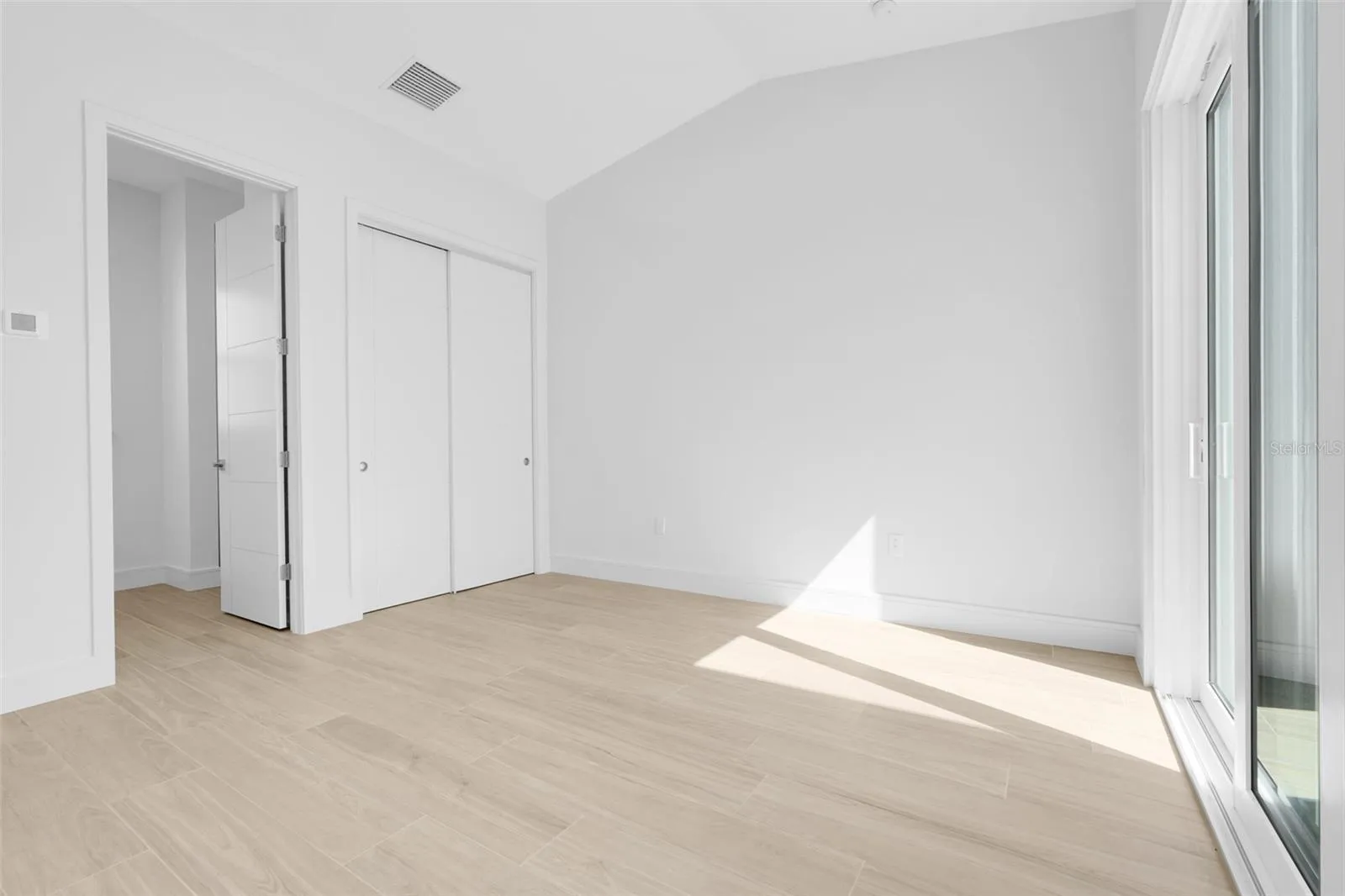 3060 KENSINGTON AVE, photo 20