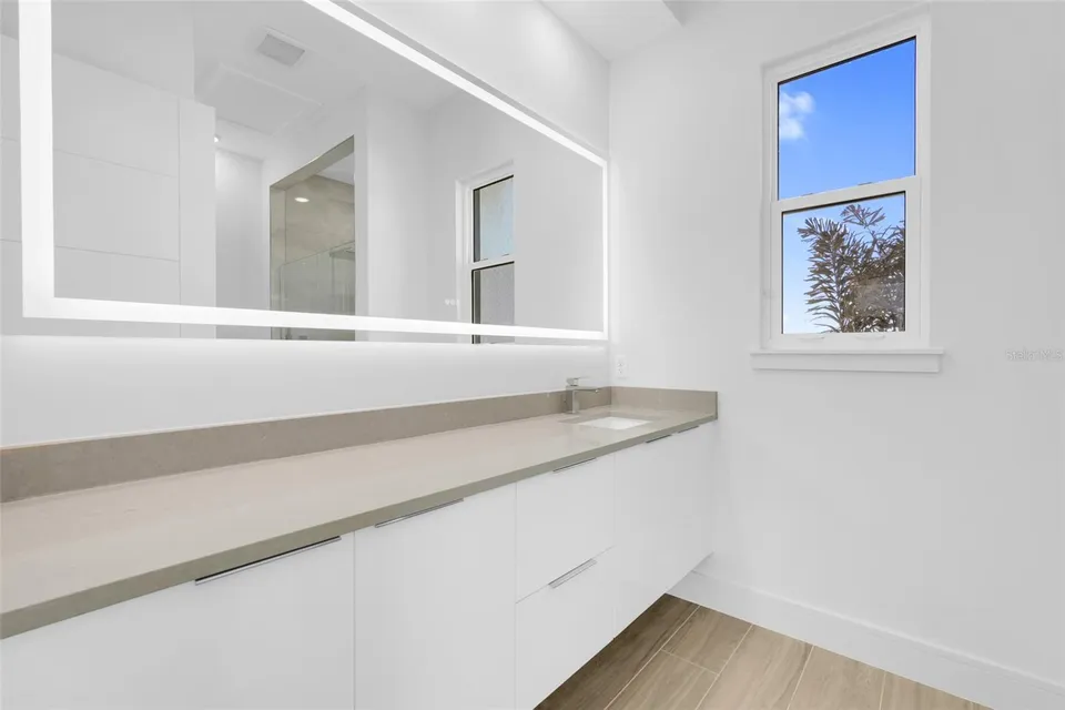 3060 KENSINGTON AVE, photo 26