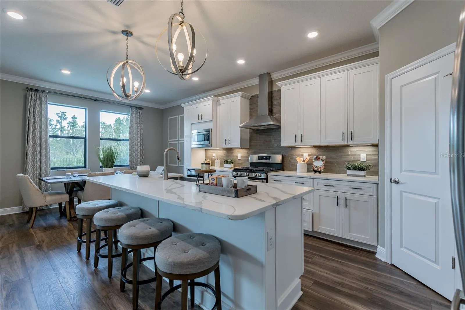 704 ESTATES BLVD, photo 20