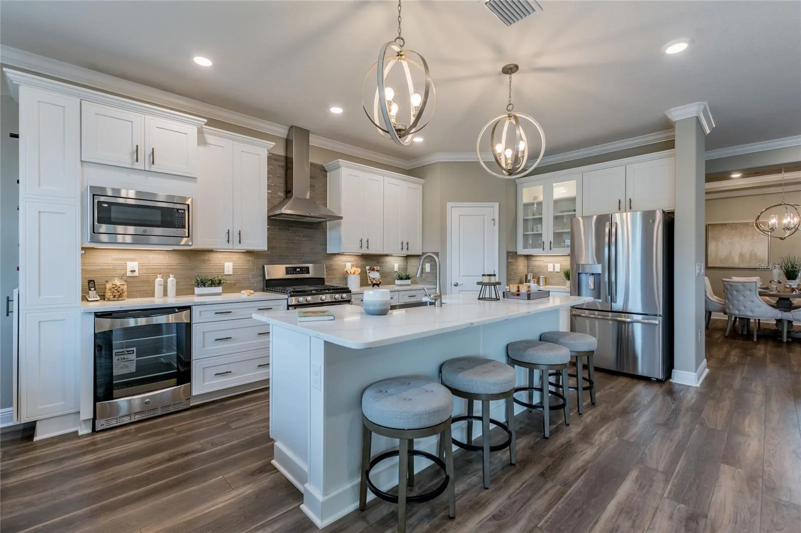 704 ESTATES BLVD, photo 22