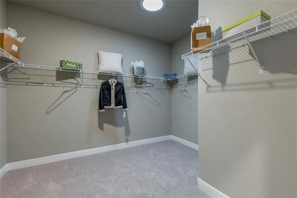 704 ESTATES BLVD, photo 32