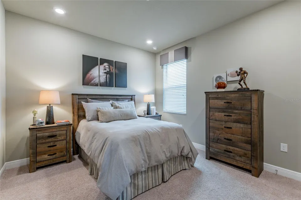 704 ESTATES BLVD, photo 36