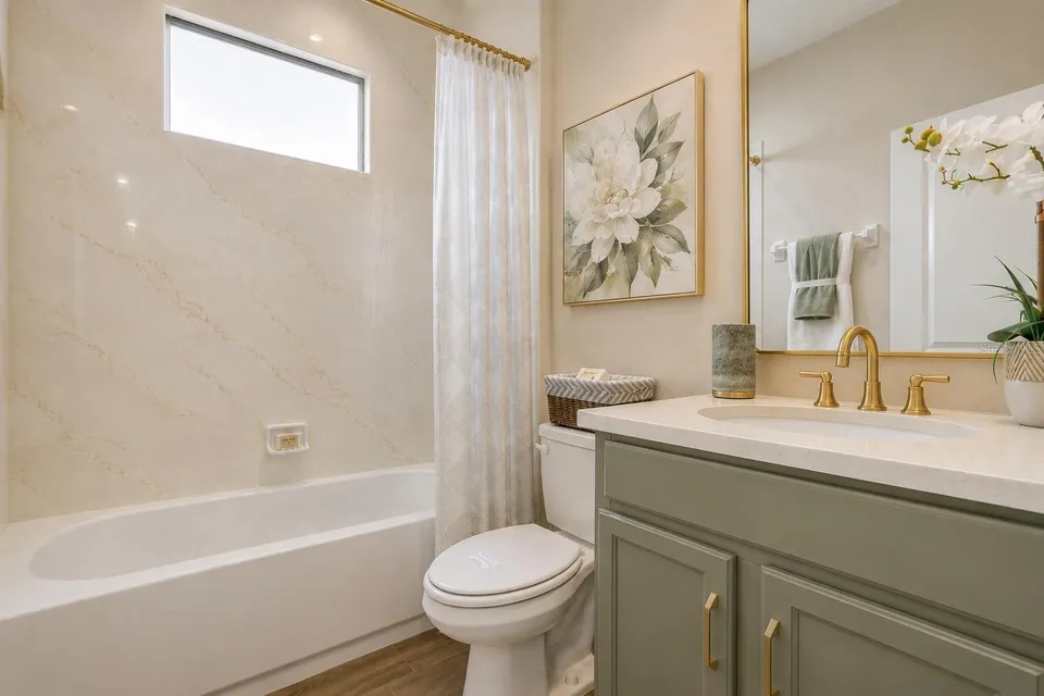 704 ESTATES BLVD, photo 35