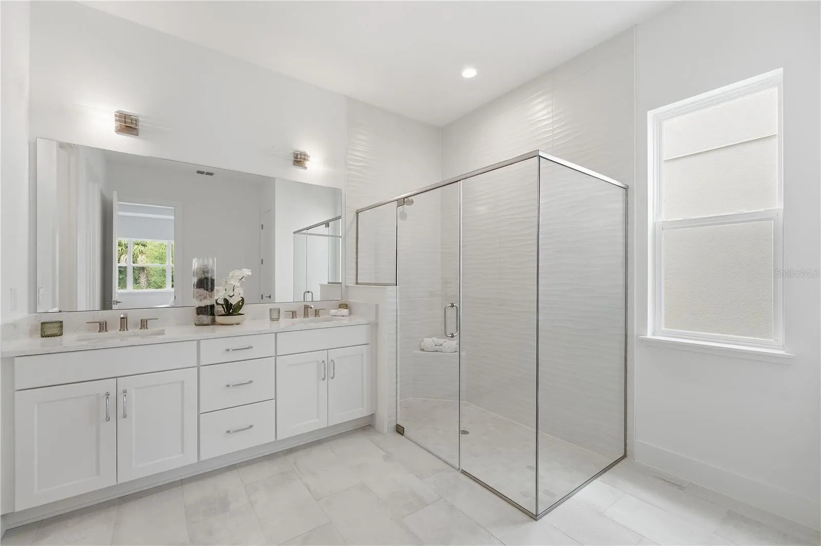 1031 GLORYLAND CT, photo 15