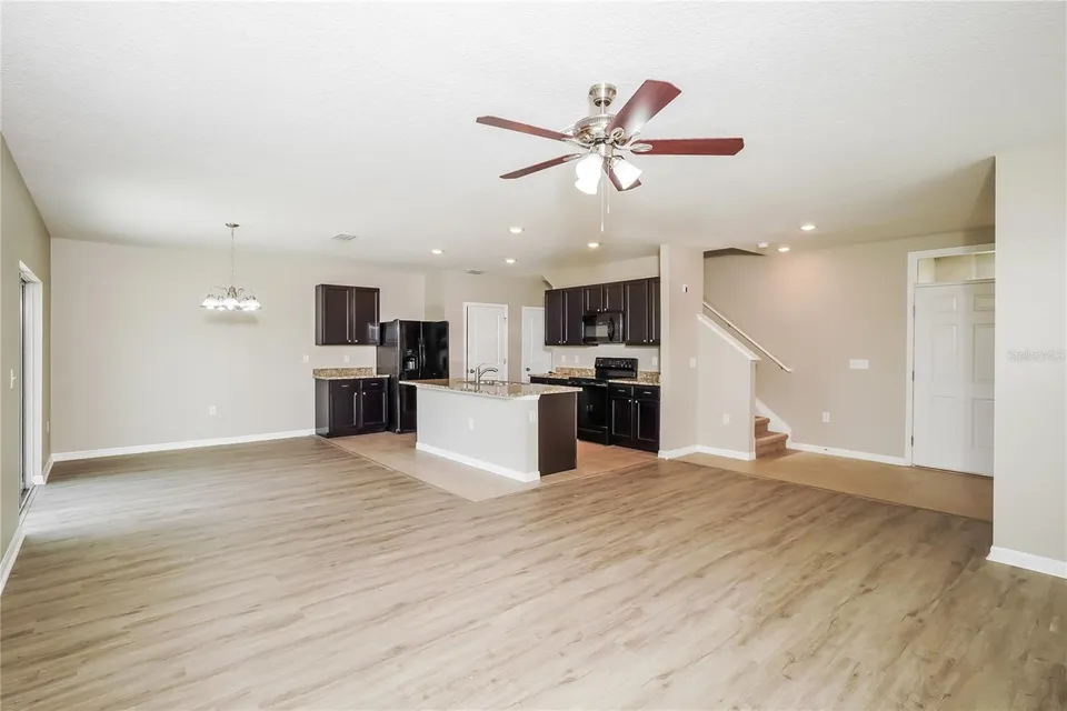 16726 SECRET MEADOW DR, photo 2