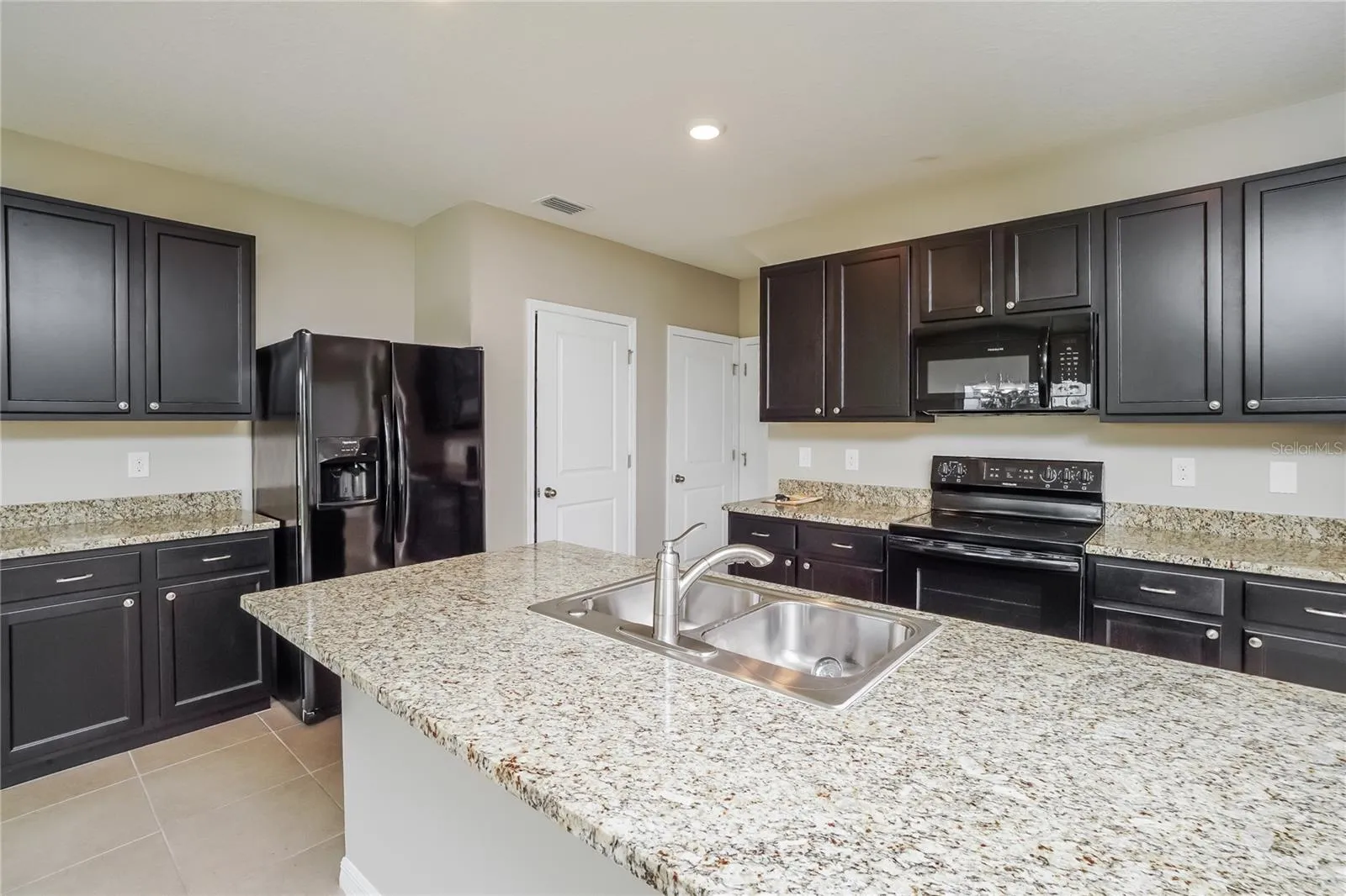 16726 SECRET MEADOW DR, photo 3