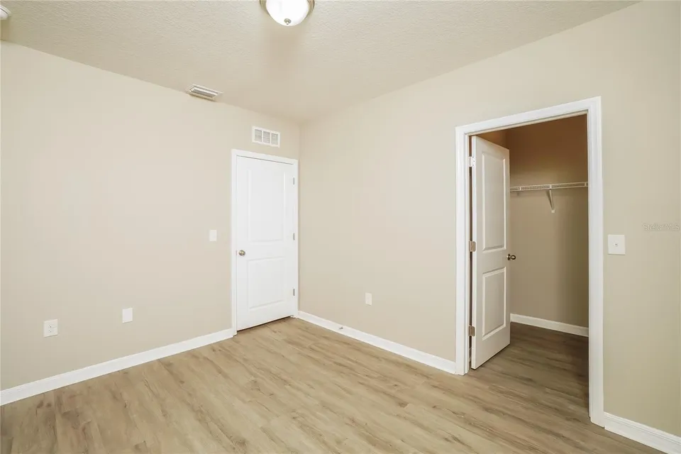 16726 SECRET MEADOW DR, photo 12