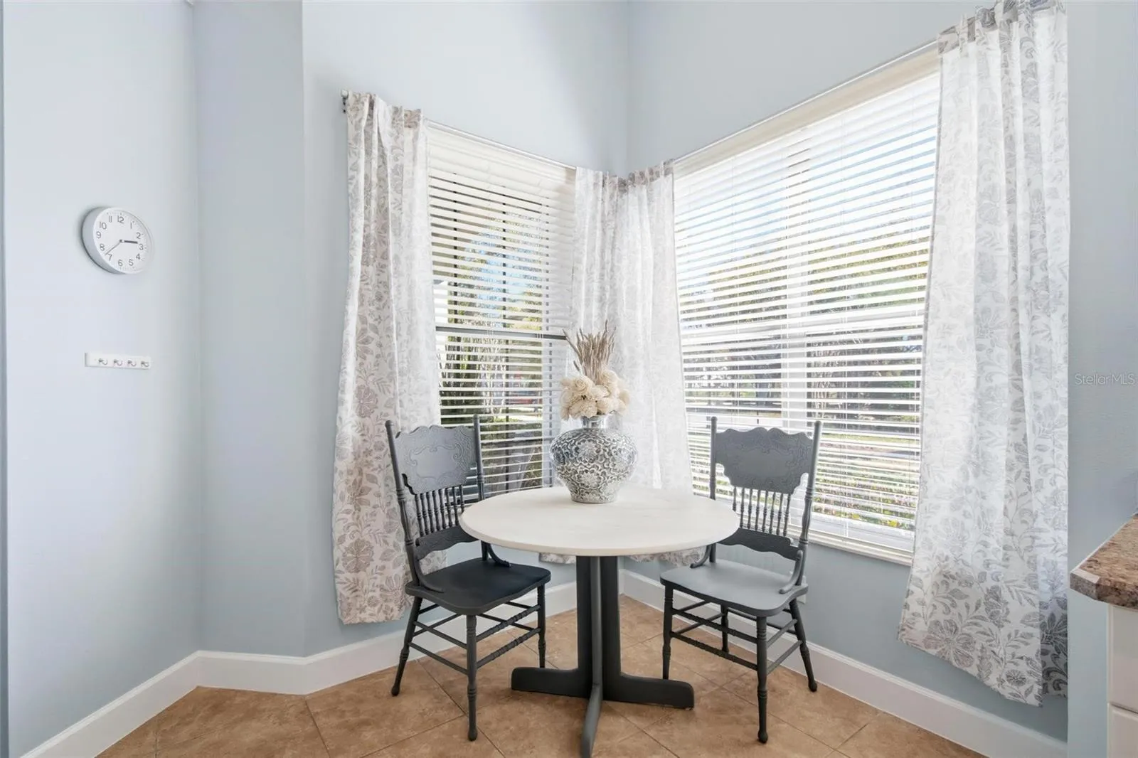 3 RIVER PARK DR N, photo 12