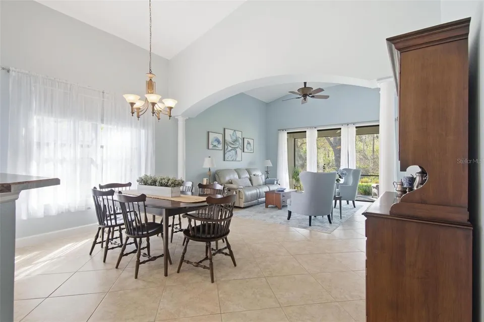 3 RIVER PARK DR N, photo 21