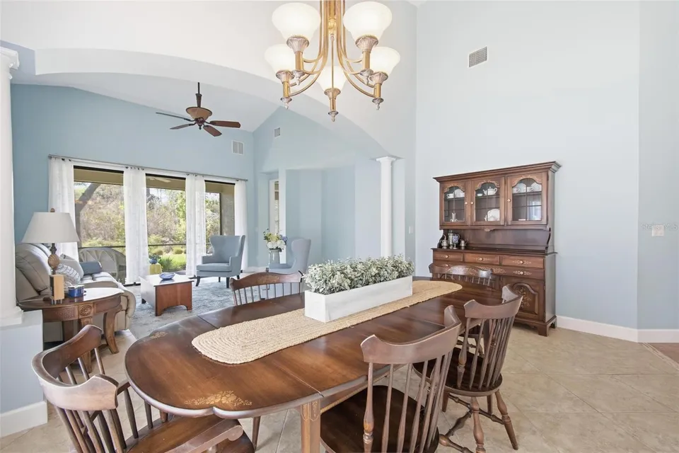 3 RIVER PARK DR N, photo 22