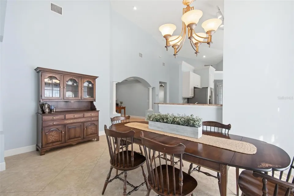 3 RIVER PARK DR N, photo 23