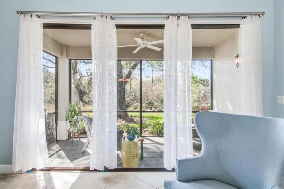 3 RIVER PARK DR N, photo 35