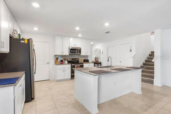 4382 FINCH LN, photo 16