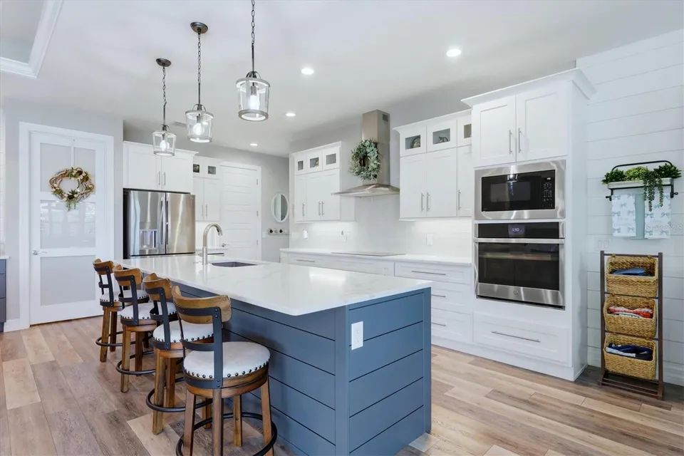 1022 BEEKMAN CIR, photo 19