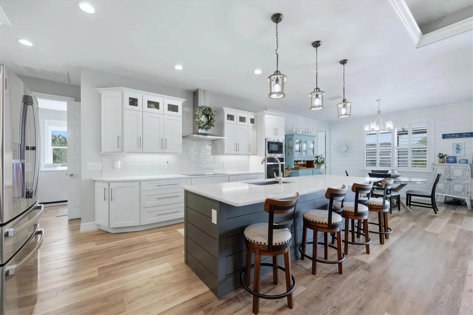 1022 BEEKMAN CIR, photo 24