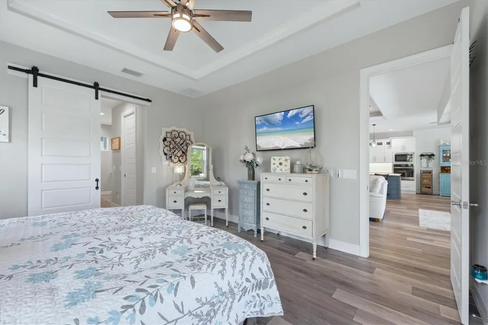 1022 BEEKMAN CIR, photo 28