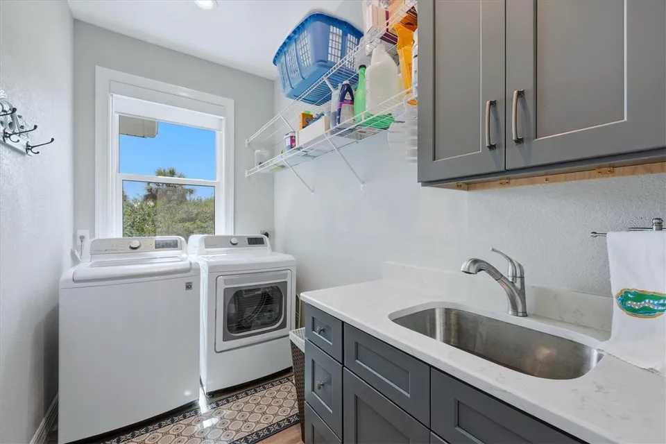1022 BEEKMAN CIR, photo 38