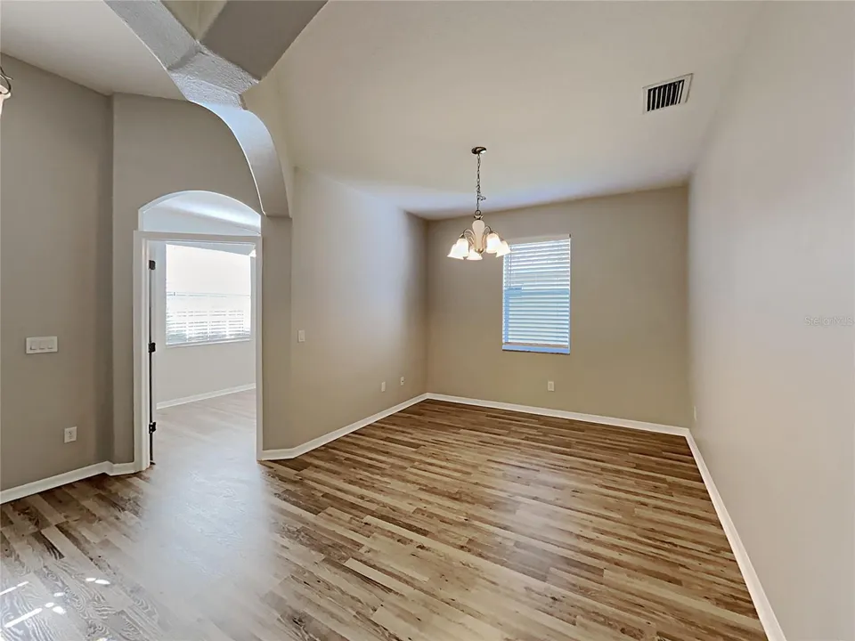 4020 LANGDRUM DR, photo 3