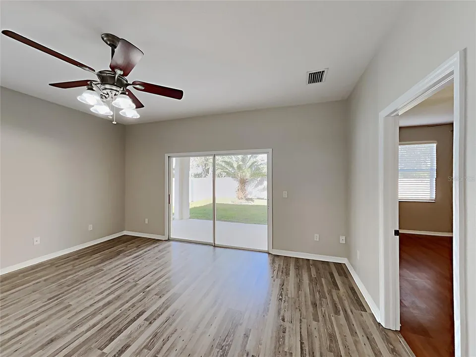 4020 LANGDRUM DR, photo 8