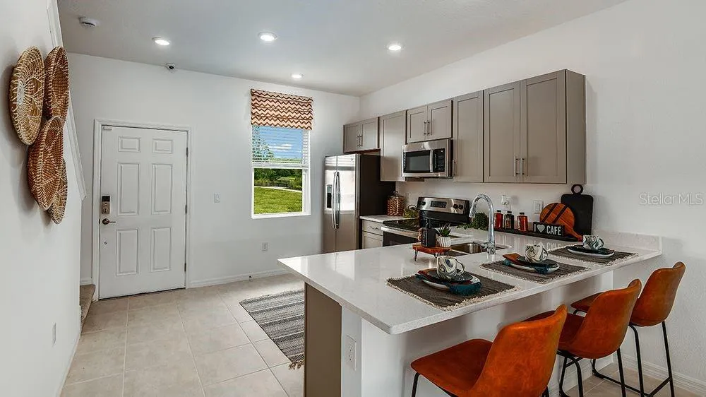 10621 ORBIT TER, photo 6
