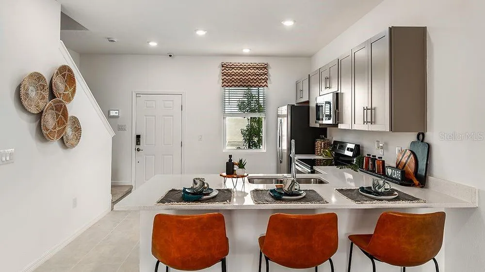 10621 ORBIT TER, photo 7