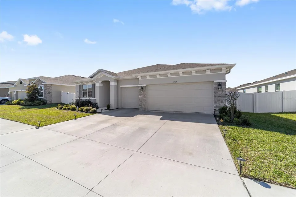 5902 SW 80TH PL, photo 6