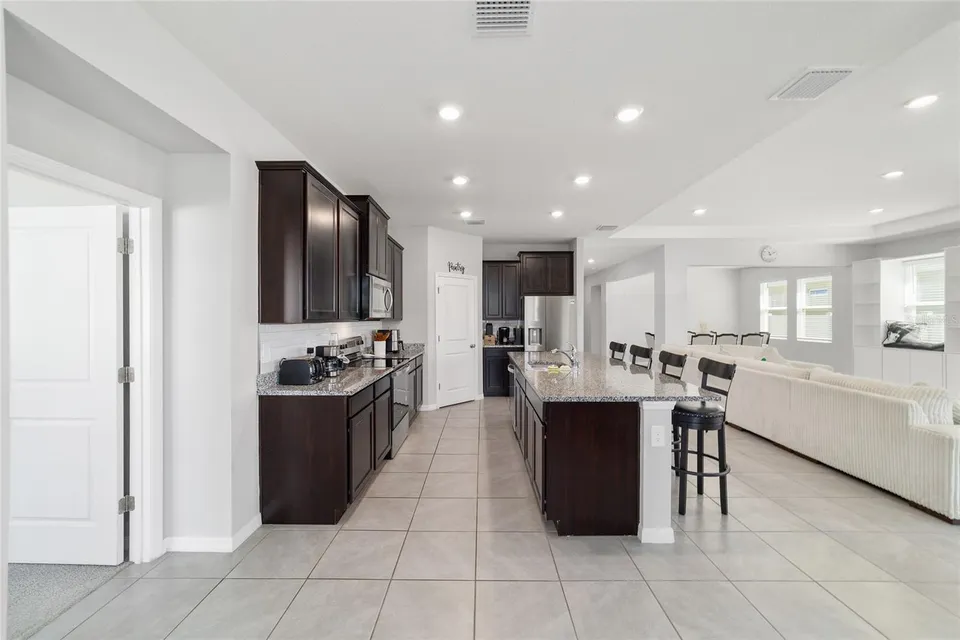 5902 SW 80TH PL, photo 32