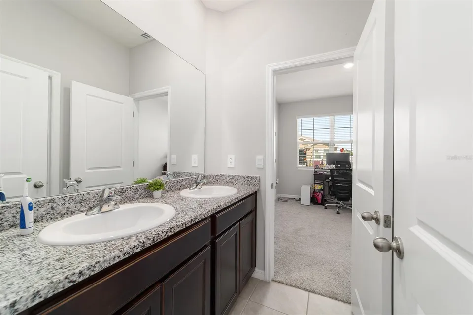 5902 SW 80TH PL, photo 52