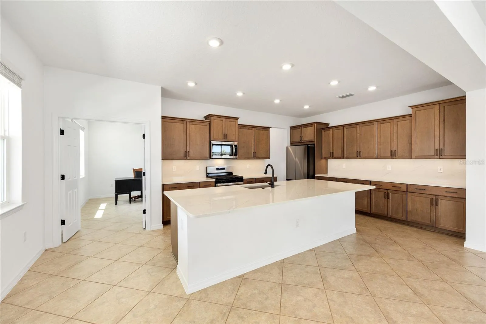 7728 SW 56TH PL, photo 21