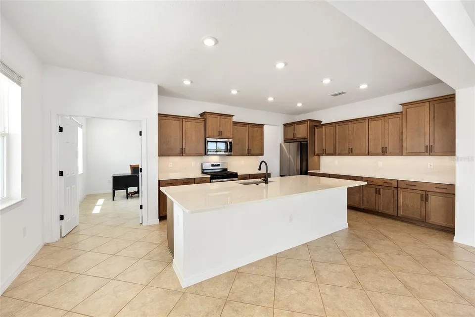7728 SW 56TH PL, photo 21