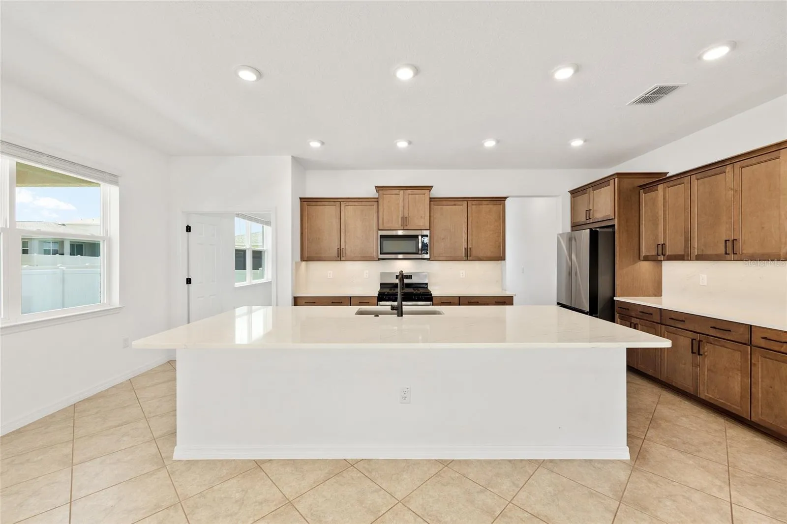 7728 SW 56TH PL, photo 22
