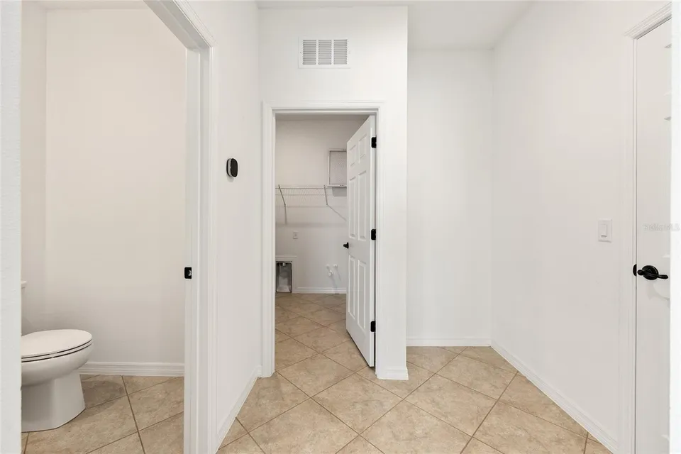 7728 SW 56TH PL, photo 34