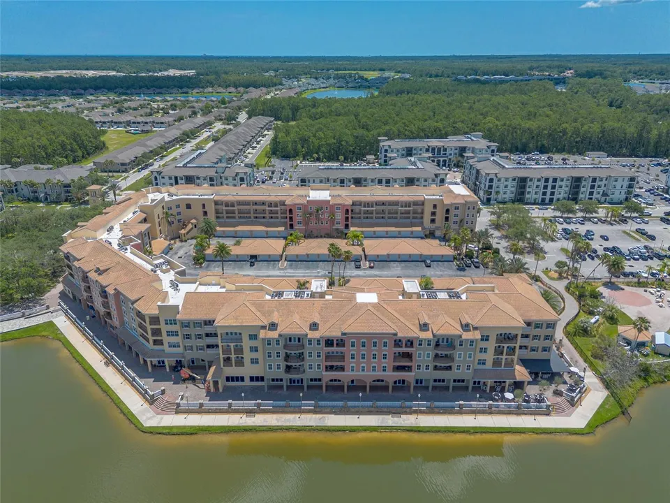 424 LUNA BELLA LN #416C, photo 1