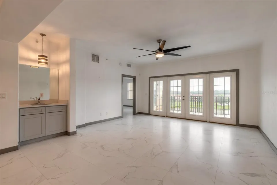 424 LUNA BELLA LN #416C, photo 12