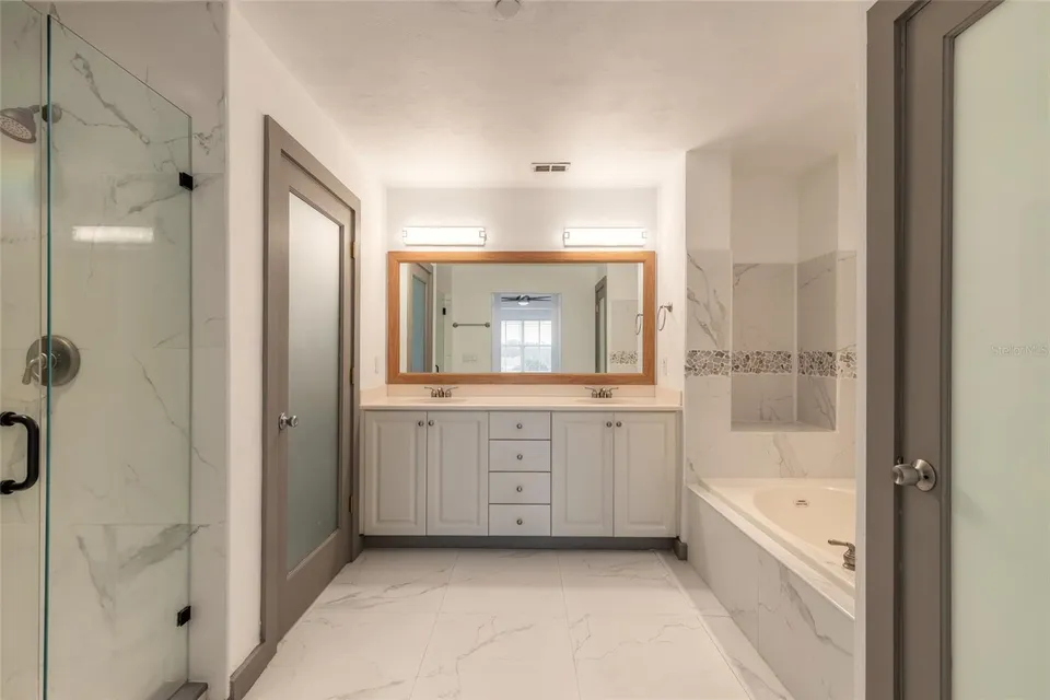 424 LUNA BELLA LN #416C, photo 18