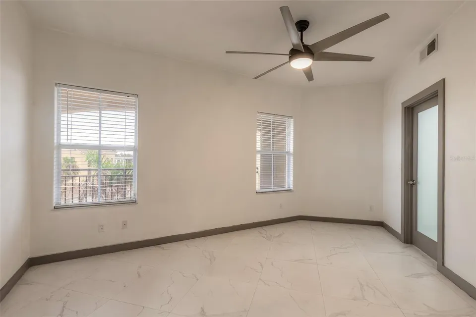 424 LUNA BELLA LN #416C, photo 23