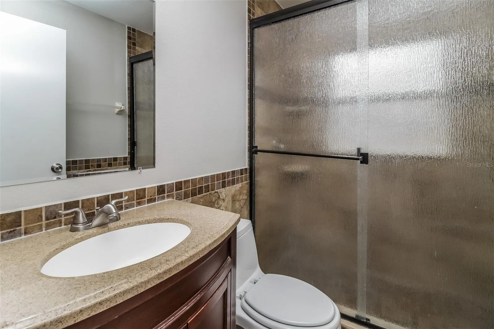 120 LAKEBREEZE CIR, photo 13