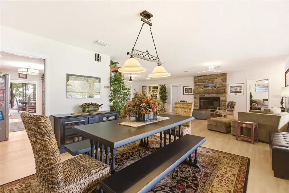 4910 E LAKE DR, photo 24