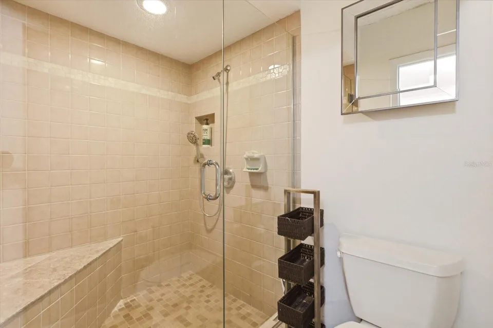 4910 E LAKE DR, photo 32