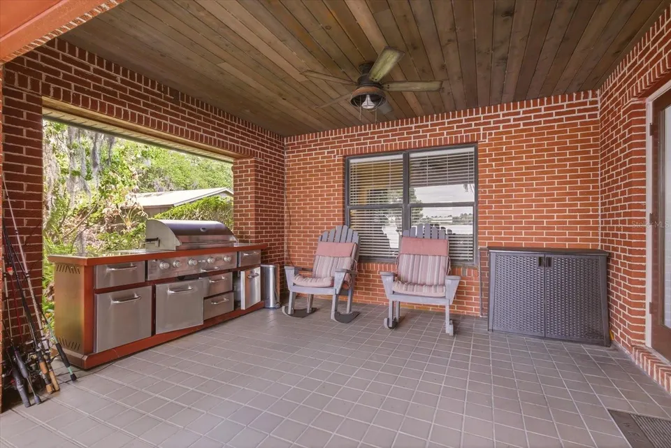 4910 E LAKE DR, photo 59