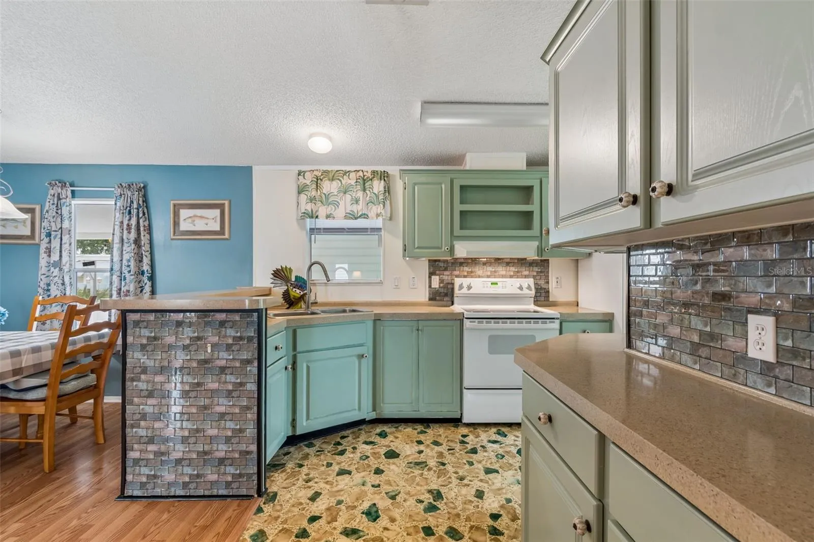 37644 PINATA AVE, photo 25